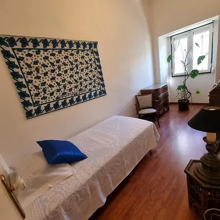 شقة The Little Stairways